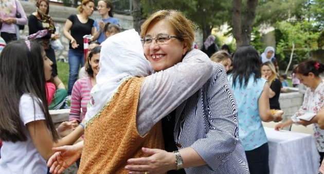 ‘bizim Anneler’ Piknikte Buluştu