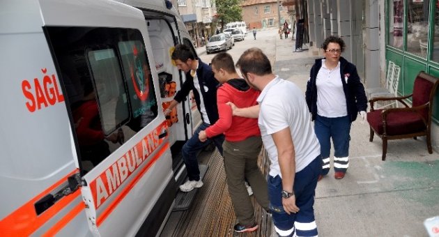 Bonzai İçen Genç Hastanelik Oldu
