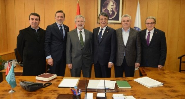 Btso’dan Rektör Ulcay’a ‘hayırlı Olsun’ Ziyareti