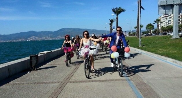 Bu Da Gelin Bisikleti