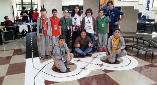 Bu Robot 300 Proje Arasında Türkiye Birincisi Oldu