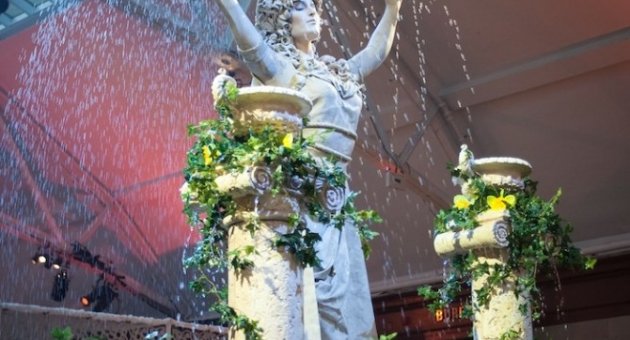 Buca Belediyesi’nden Fuara Özel Gösteri