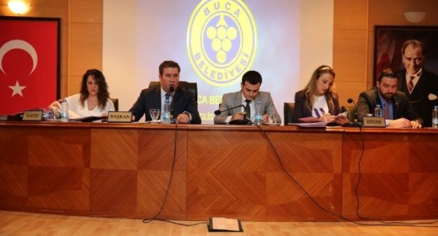 Buca Meclisi’nden Mor Bayrak Önergesi