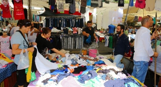 Buca Tekstil Pazarı Kapılarını Açıyor