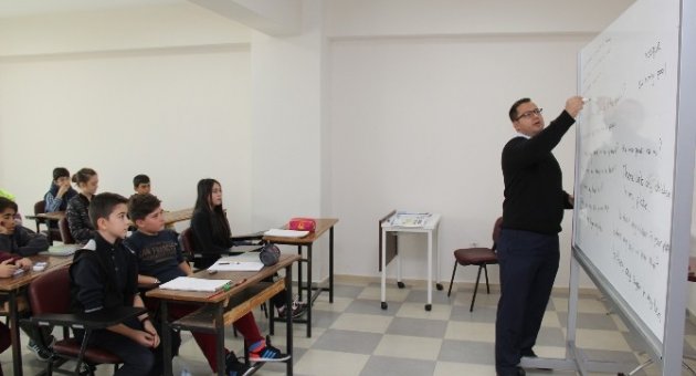 Buca’da İngilizce Kursları Devam Ediyor