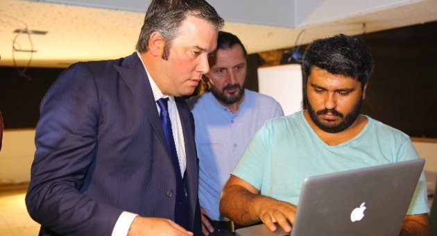 Buca’ya Yakışır Meclis Salonu Geliyor