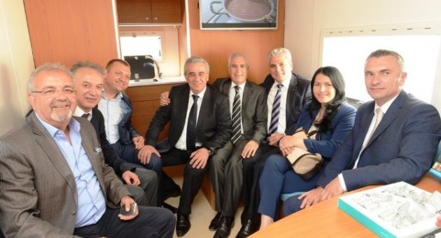 Bulgaristan’ın Türk Vekilleri Bursa’yı Uçarak Seyretti