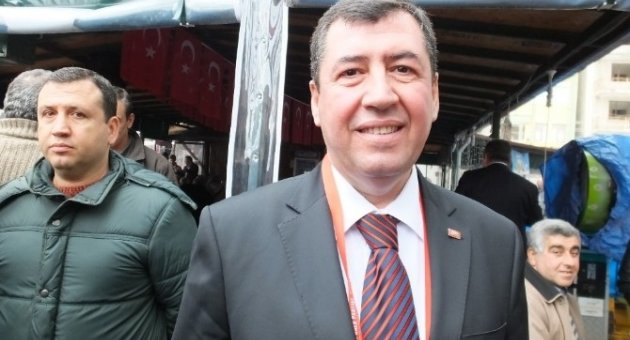 Burhaniye Chp’de Tarık Erdil Kazandı