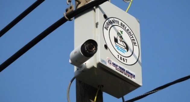 Burhaniye’de Kırsal Mahallelere Mobese Kuruluyor