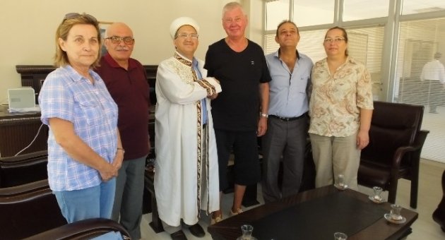 Burhaniye’de 73 Yaşındaki Alman Mühendis Müslüman Oldu