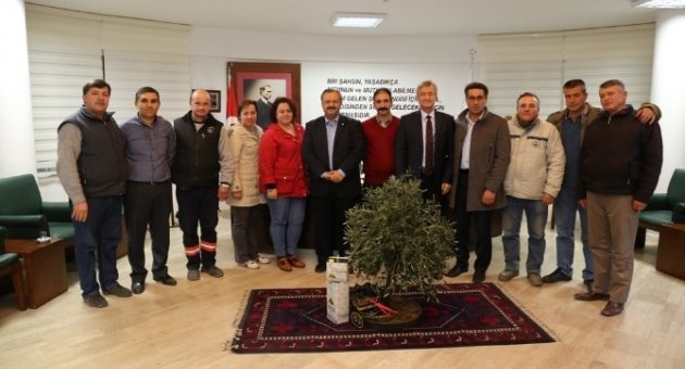 Burhaniye’de Belediye İş Yeri Temsilcileri Seçildi