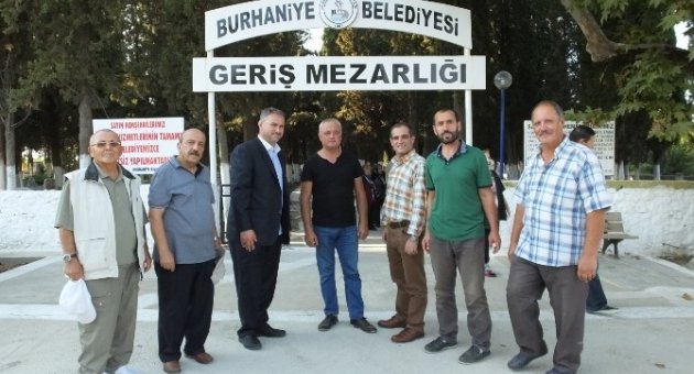 Burhaniye’de Din Görevlilerinin Bayram Mesaisi