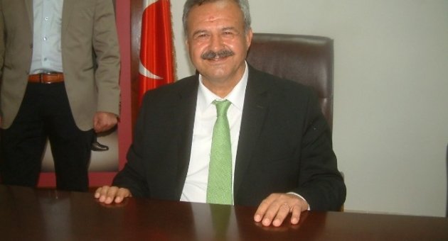 Burhaniye’de İletişim Ailede Başlar Konferansı
