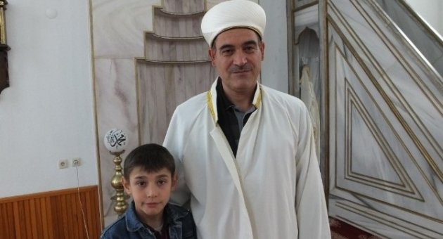 Burhaniye’de Ören Camii’ne Yeni İmam