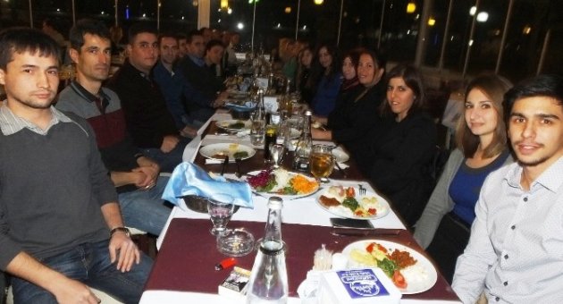 Burhaniye’de Özel Öğretmenlerin Dayanışma Yemeği