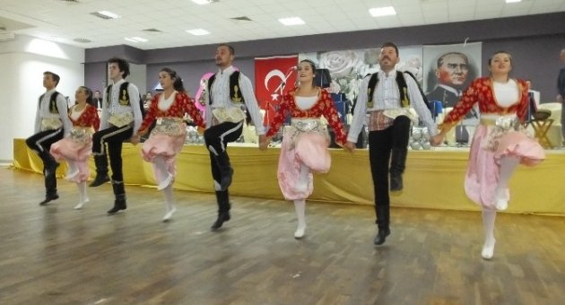 Burhaniye’de Sonbahar Konseri İlgi Gördü