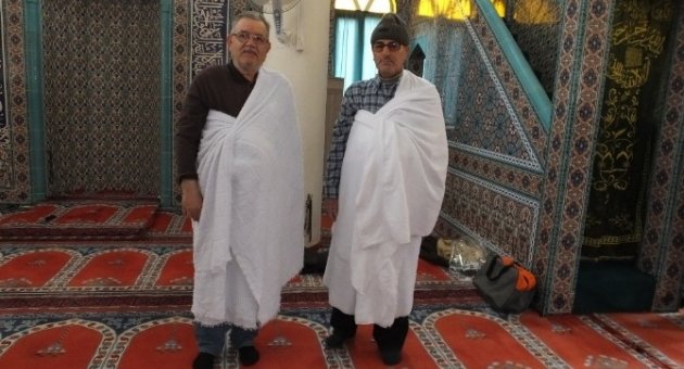 Burhaniye’de Umreye Gidecek Vatandaşlara Uygulamalı Eğitim