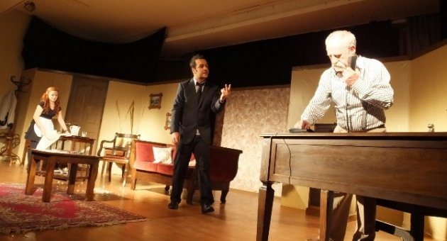 Burhaniyeli Amatörler 42 Oyun Sergiledi