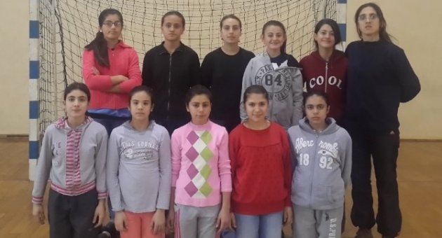 Burhaniyeli Kızlar İlçenin Gururu Oldu