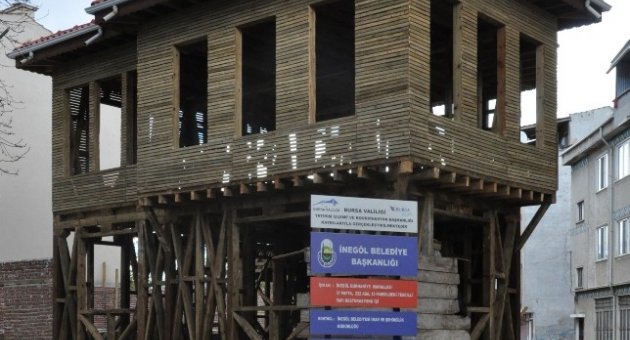Burhaniye’ye Mahalle Konağı
