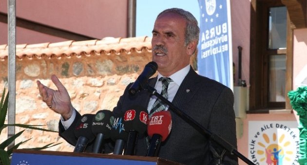 Bursa Gençlik Merkezine Kavuştu