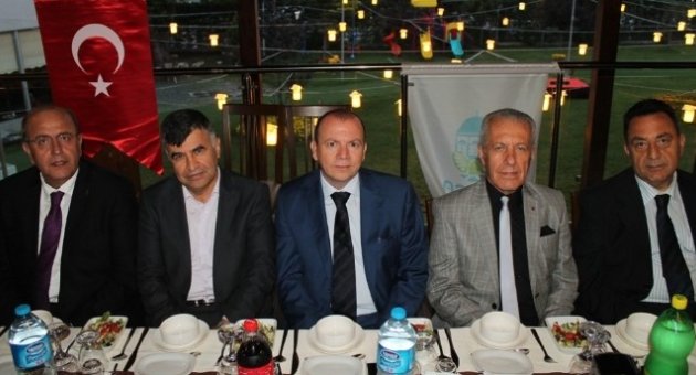 Bursa İş Dünyası Btb İftarında Buluştu