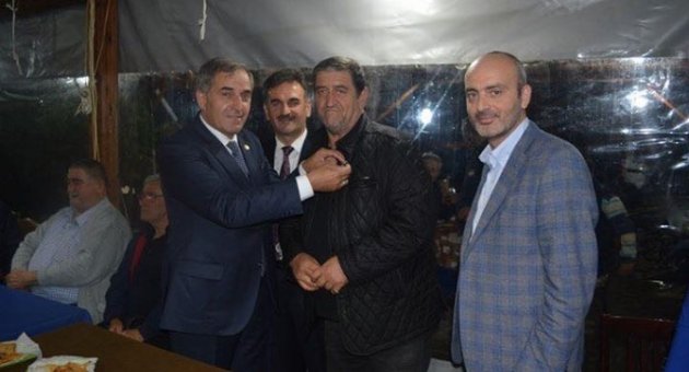 Bursa’da 50 Kişi Mhp’den Ak Parti’ye Geçti