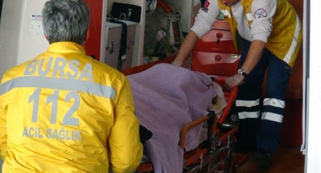 Bursa’da Bir Kadın, Tartıştığı Sevgilisi Tarafından Bıçaklandı
