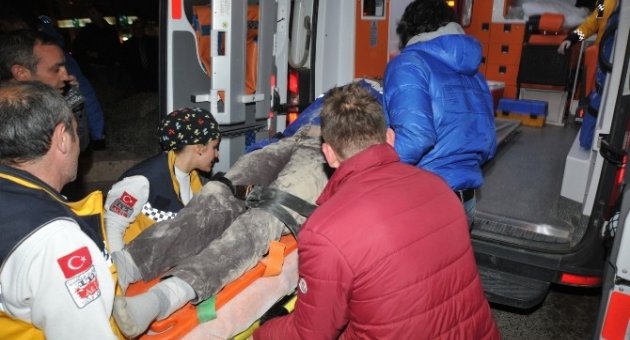 Bursa’da Bir Tır’ın Kırmızı Işıkta Dehşet Saçması Kameraya Böyle Yansıdı