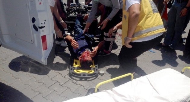 Bursa’da Motosikletle Midibüs Çarpıştı: 1 Yaralı