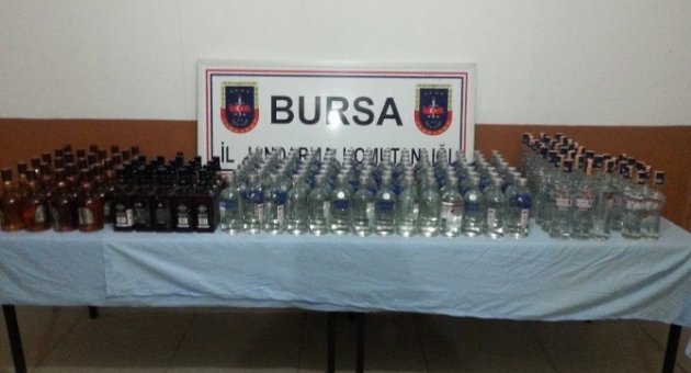 Bursa’da Sahte Ve Kaçak İçki Ele Geçirildi