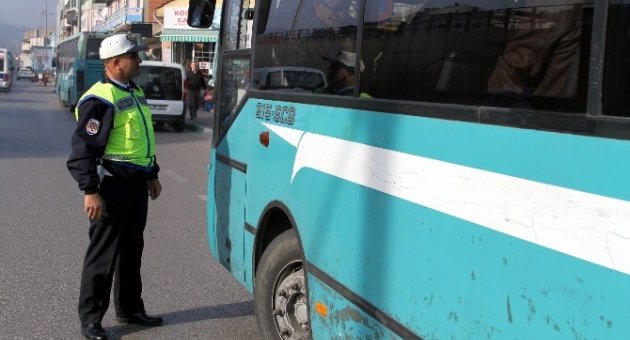Bursa’da Toplu Ulaşımda Pes Dedirten Hareket