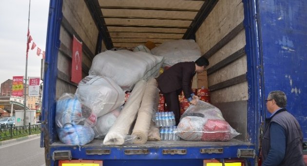 Bursa’dan Bayırbucak Türkmenlerine 2 Tır Dolusu Yardım