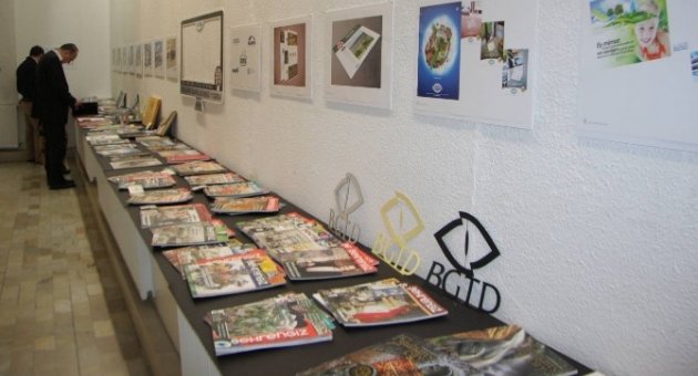 Bursalı Grafikerler Eserlerini Görücüye Çıkardı