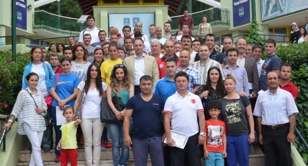 Bursa’nın Gençlik Ve Spor Çalışmaları Masaya Yatırıldı