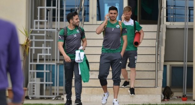 Bursaspor, 3 Puan İçin İstanbul’a Gitti