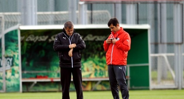 Bursaspor 4 Eksikle Çalıştı