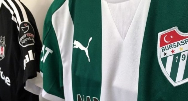 Bursaspor ’efsane Çubuklu’ Forma İle Sahada