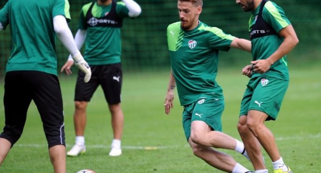 Bursaspor, Hamburg’a Karşı