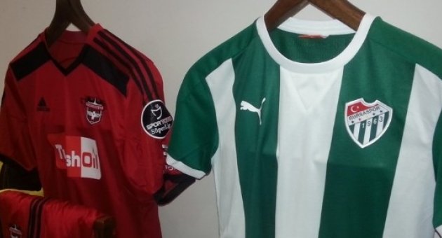 Bursaspor Sahaya ’efsane Çubuklu’ Forması İle Çıkacak