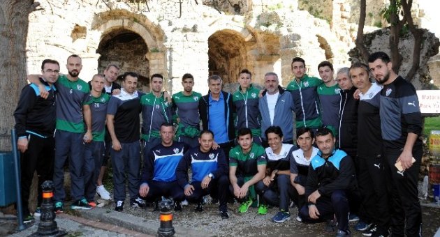 Bursaspor Side Antik Kenti’ni Gezdi