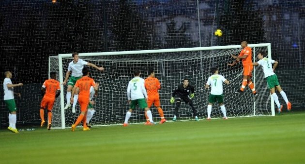 Bursaspor Son Dakikada Güldü