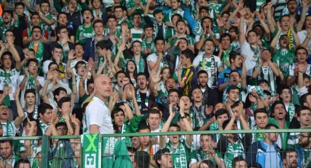 Bursaspor Taraftarlarından Takıma Müthiş Destek