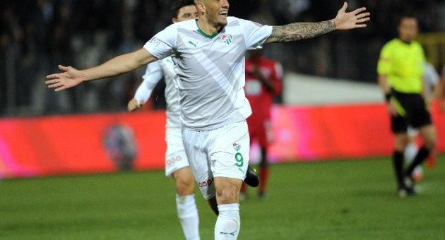 Bursaspor’a Fernandao Sürprizi