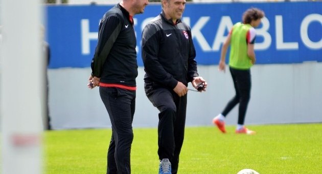 Bursaspor’da Ersun Yanal Sesleri