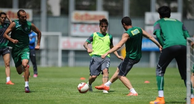 Bursaspor’da Galatasaray Maçı Hazırlıkları Başladı