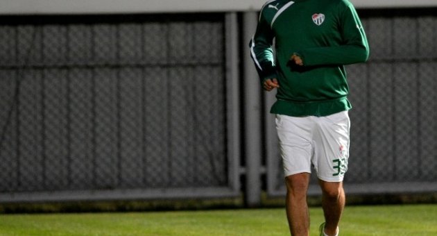 Bursaspor’da Ozan İpek Kadro Dışı