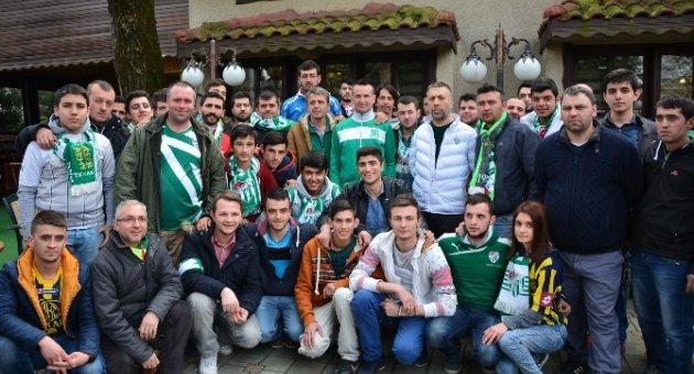 Bursasporlu Taraftarlardan Destek Talebi