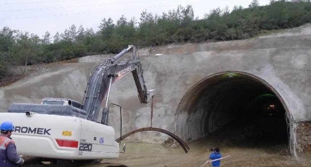 Bursa’ya Hızlı Tren Hayal Oldu