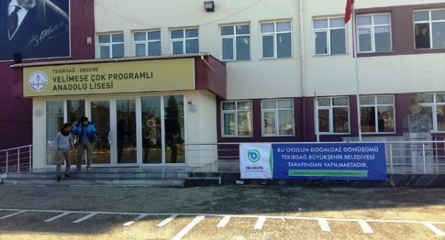 Büyükşehir Belediyesinden Okullara Destek